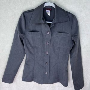 La Belle Women’s Fitted Button Down Shirt